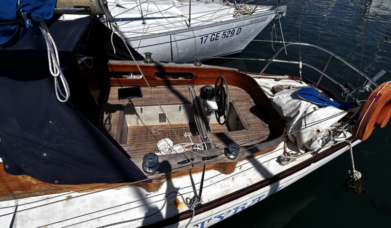 HALLBERG RASSY MISTRAL 33 pieno