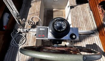 HALLBERG RASSY MISTRAL 33 pieno