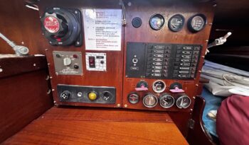 HALLBERG RASSY MISTRAL 33 pieno